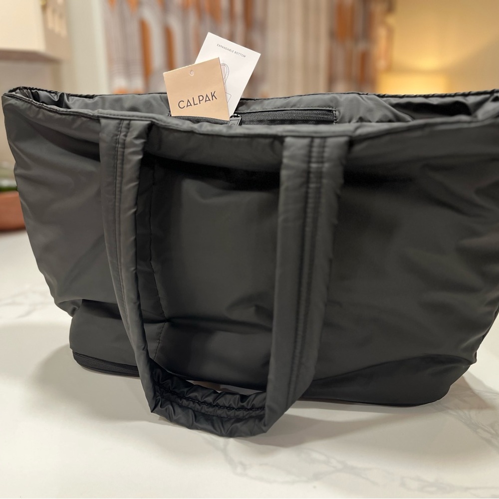 Luka Expandable Laptop Tote